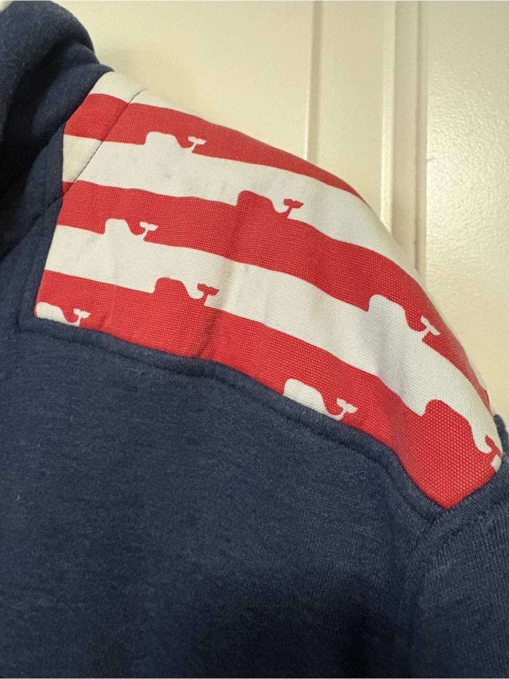 🐳🇺🇸Vineyard Vines Navy Quarter-Zip Pullover with Flag Whale Accents 🇺🇸🐳 - Picture 5 of 8
